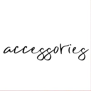 WOMEN'S Accessories